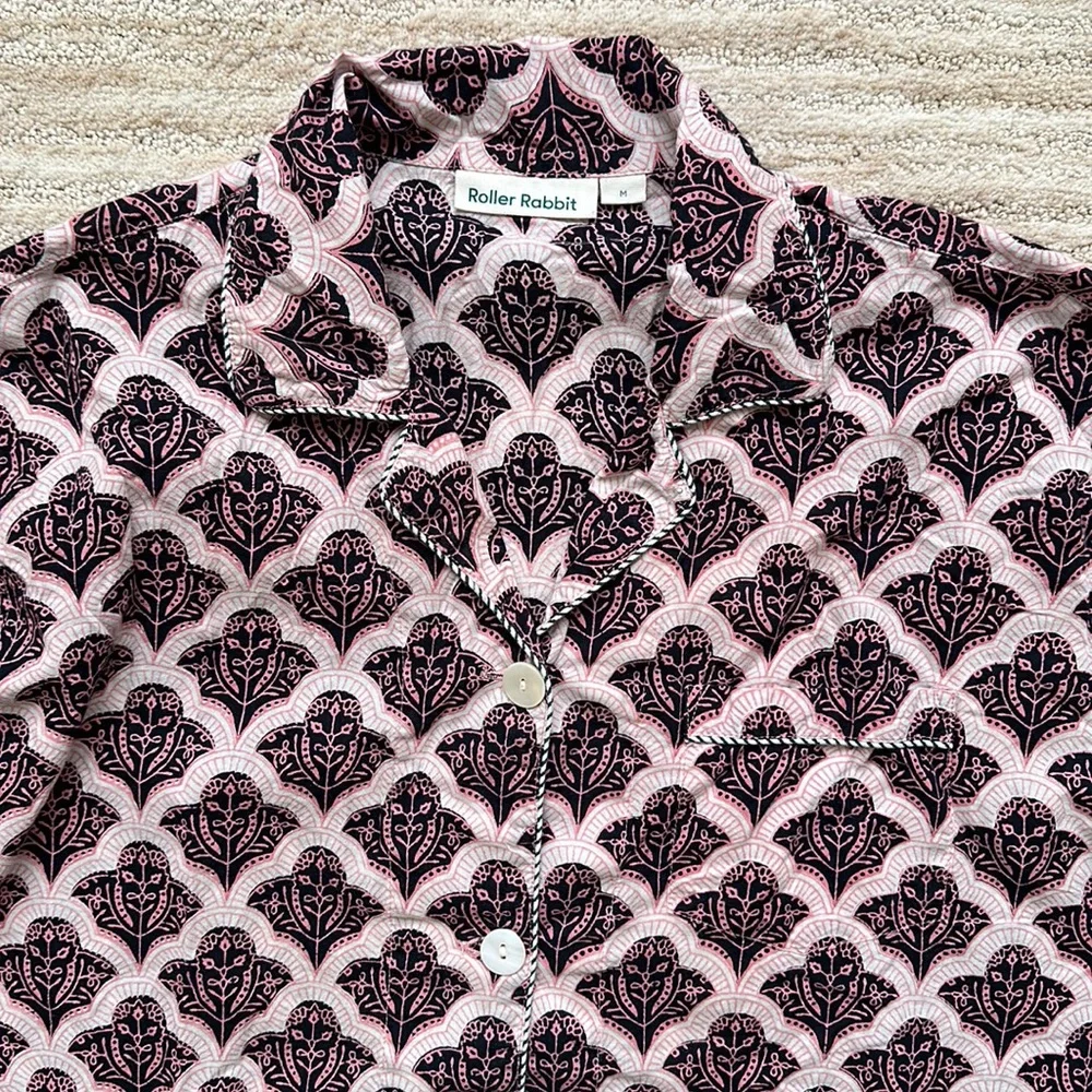 Roller Rabbit Print Cotton Button Down Pajama Top in Blue Pink Medium